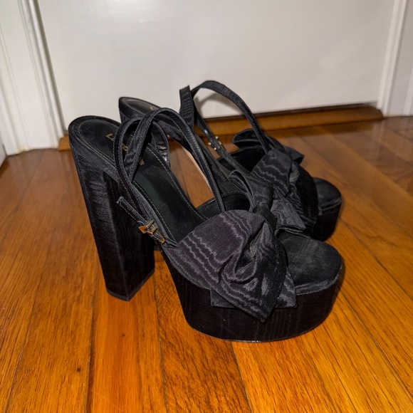 Larroudé “Elle” Black Platform Bow Heels - Picture 10 of 14